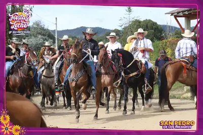Con la participación de más de 400 equinos, se llevó a cabo el recorrido desde la cancha de la vereda Pantanillo hasta el corregimiento de Ovejas