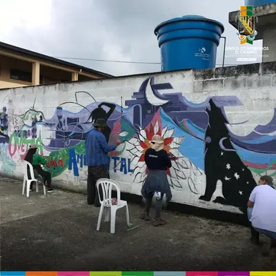 Construcción de murales educativos en diferentes lugares de la zona urbana y rural del municipio